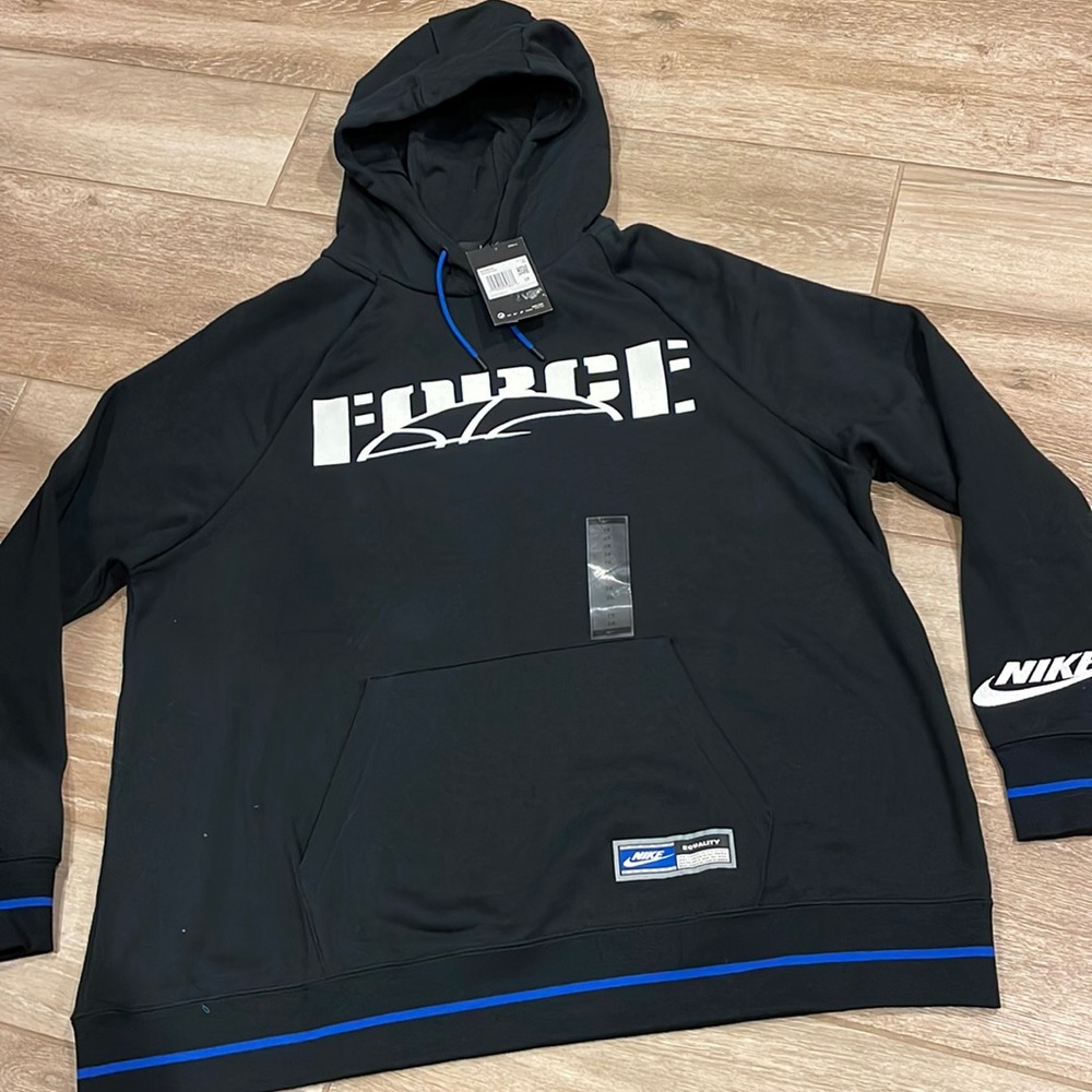 Nike Force Hoodie 2XL WOMENS
